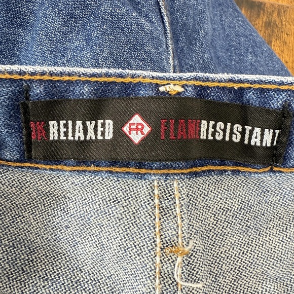 Wrangler Mens Flame Resistant Jeans Size 38x34 Blue Relaxed Workwear FR31MWZ - Picture 3 of 11